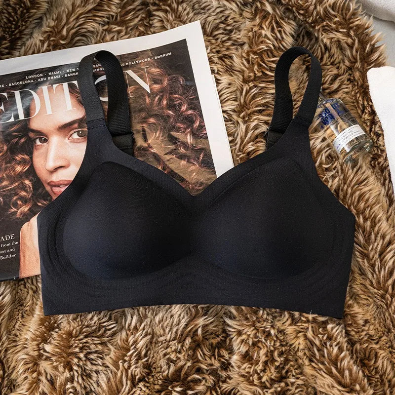 Velora SoftLift bygelfri push up-BH i svart